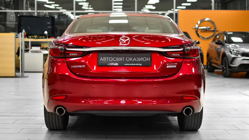 Mazda 6 2.2 SKYACTIV-D ULTIMATE Automatic Image 3