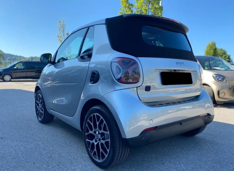 Smart Fortwo EQ Cabrio =Exclusive= Carbon Гаранция Image 2