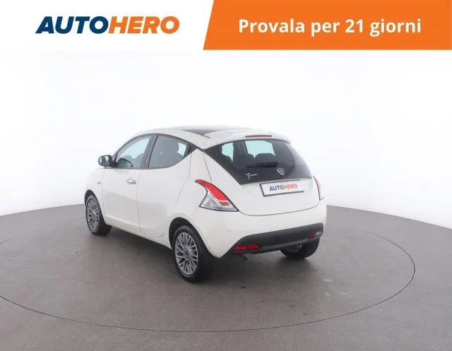 LANCIA Ypsilon 0.9 T.Air 85 CV 5p. S&S Gold Image 4